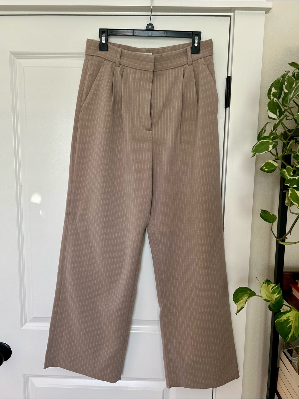 A&F Sloane Tailored Wide Leg Pant